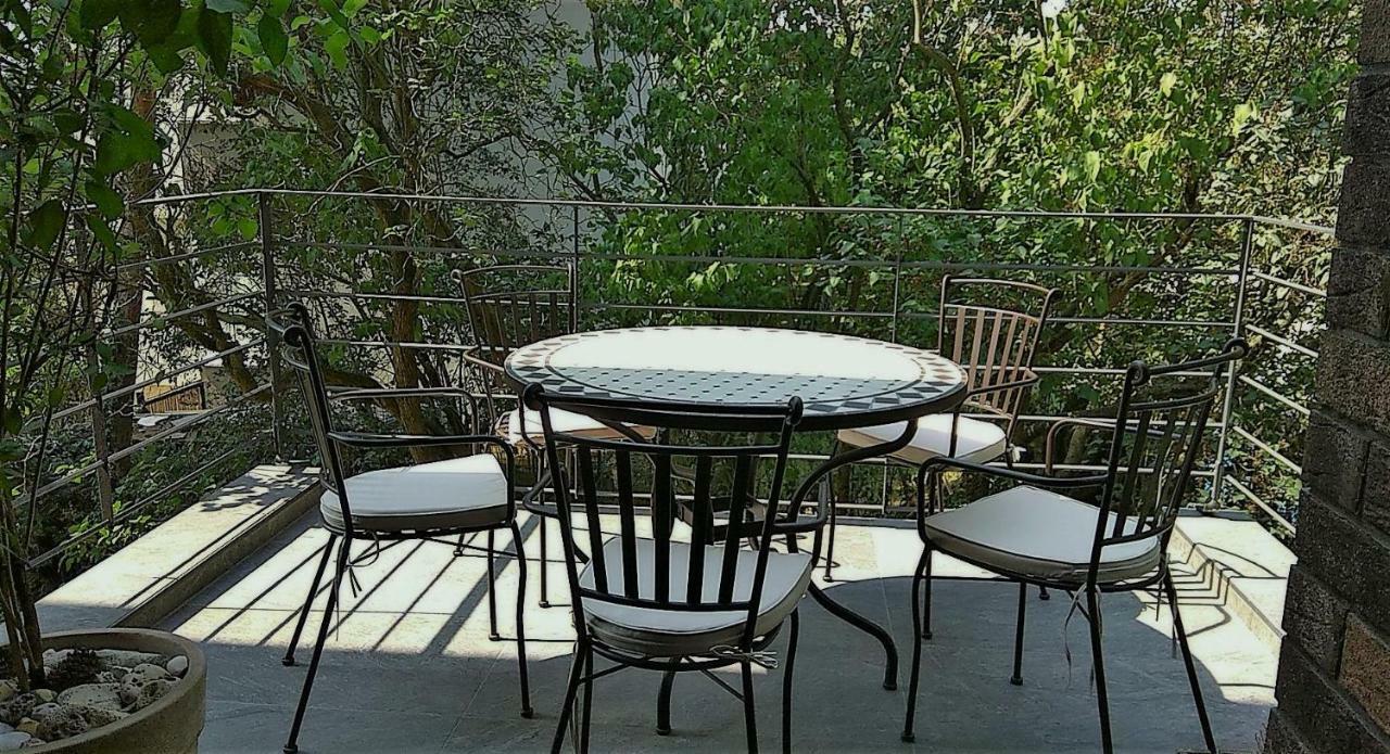 Apartman V Zahrade Praha Troja - Apartment In The Garden Prague Troja Dış mekan fotoğraf