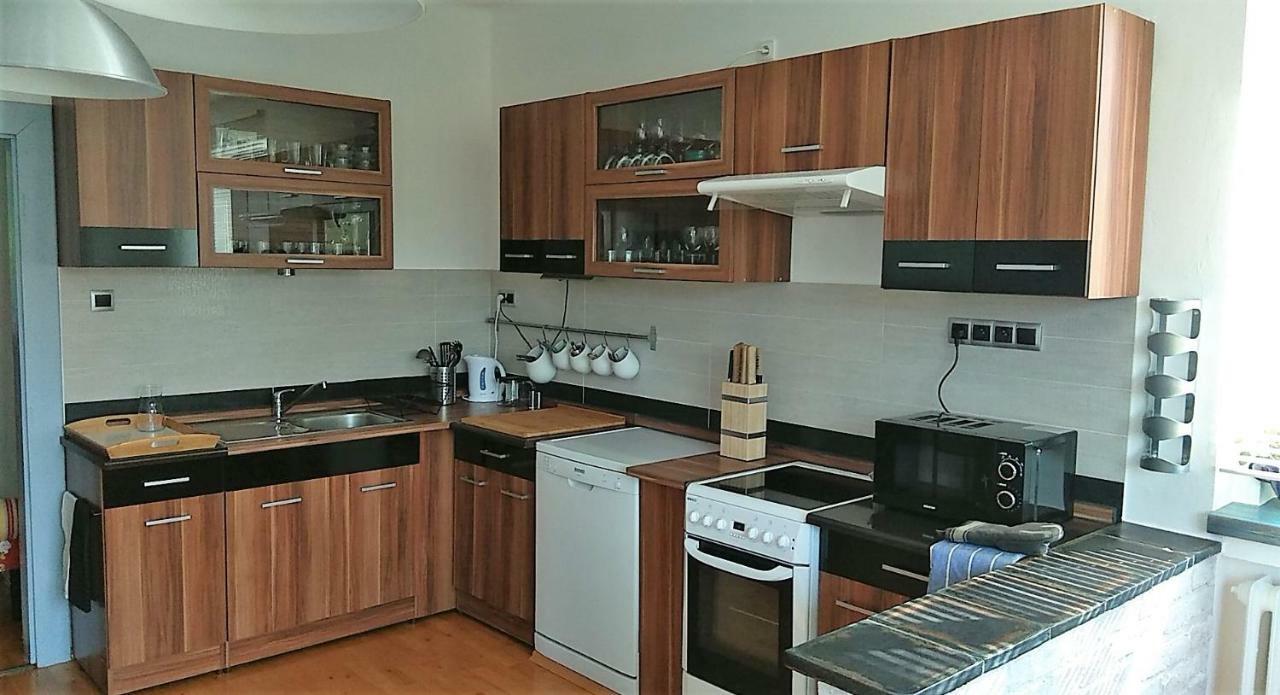 Apartman V Zahrade Praha Troja - Apartment In The Garden Prague Troja Dış mekan fotoğraf